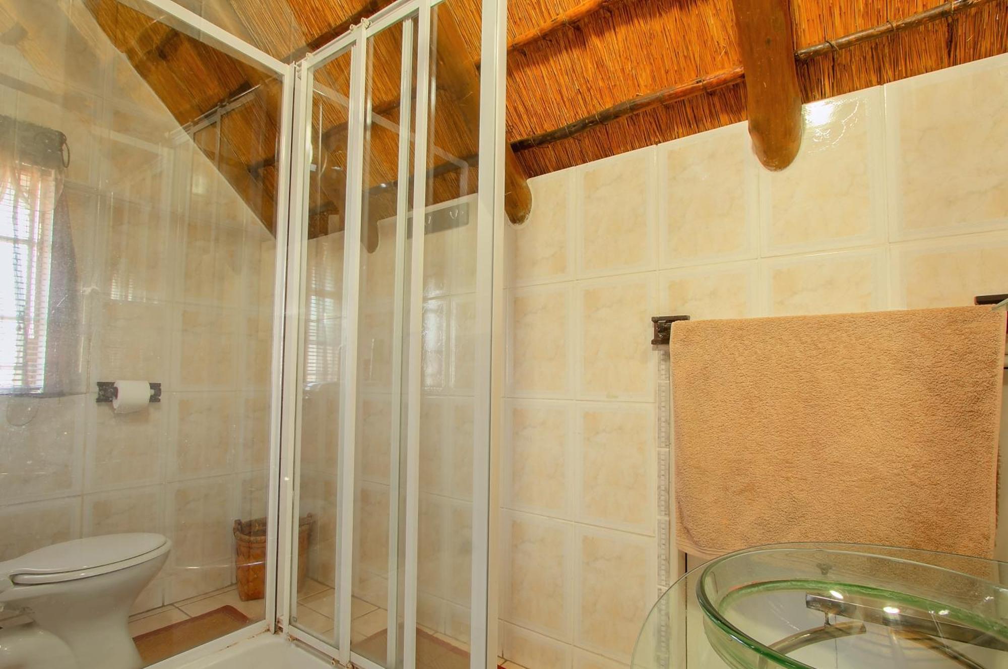 All Over Africa Guest House Kempton Park Dış mekan fotoğraf