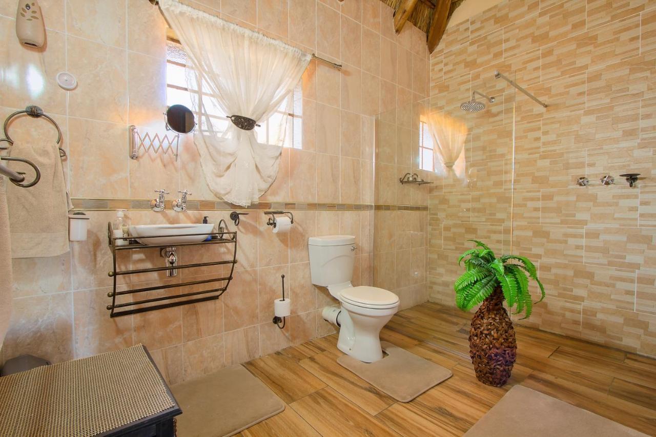 All Over Africa Guest House Kempton Park Dış mekan fotoğraf