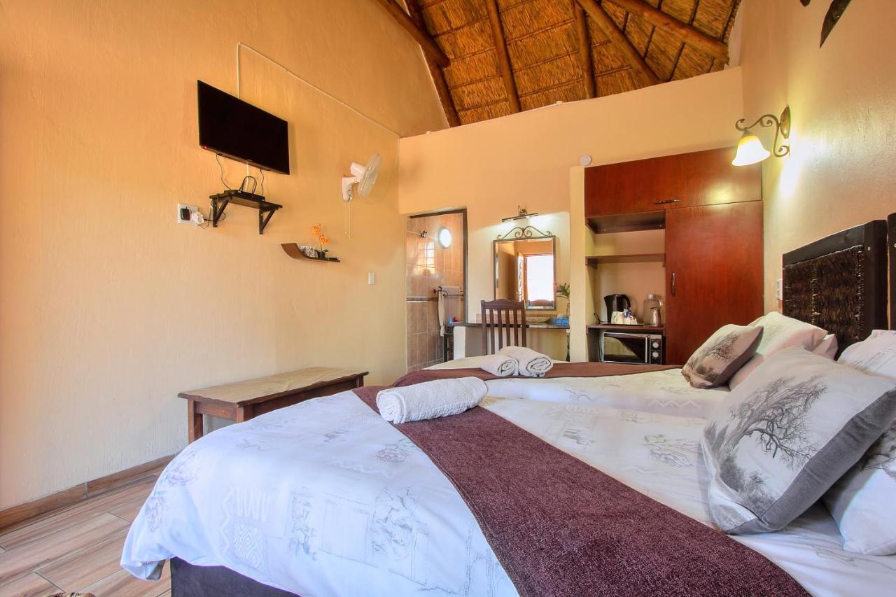 All Over Africa Guest House Kempton Park Dış mekan fotoğraf