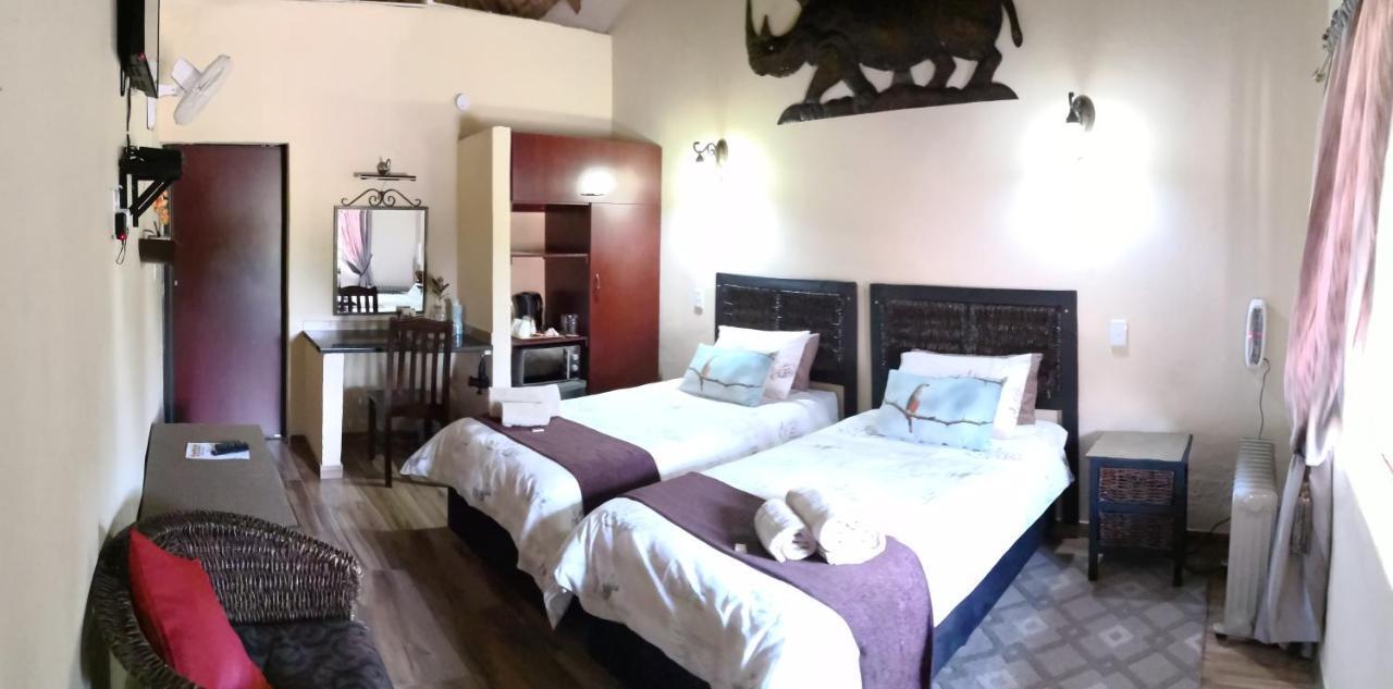 All Over Africa Guest House Kempton Park Dış mekan fotoğraf